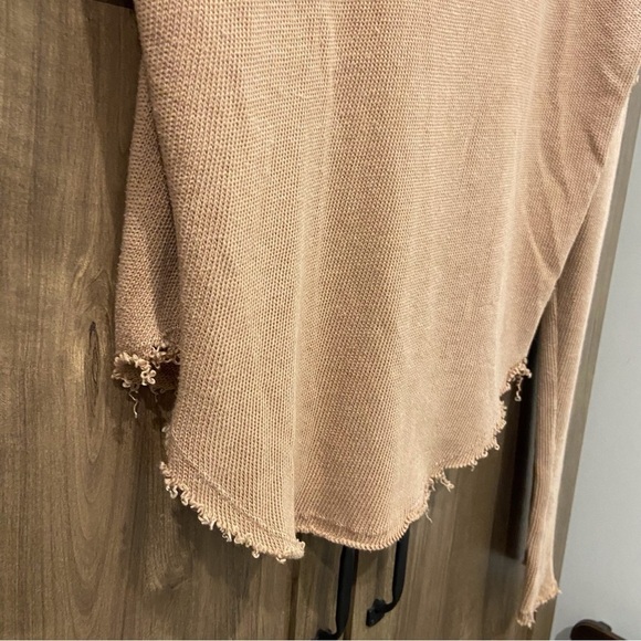 We The Free People Small Sweater Loose Knit V Neck Exposed Seams - Picture 8 of 11